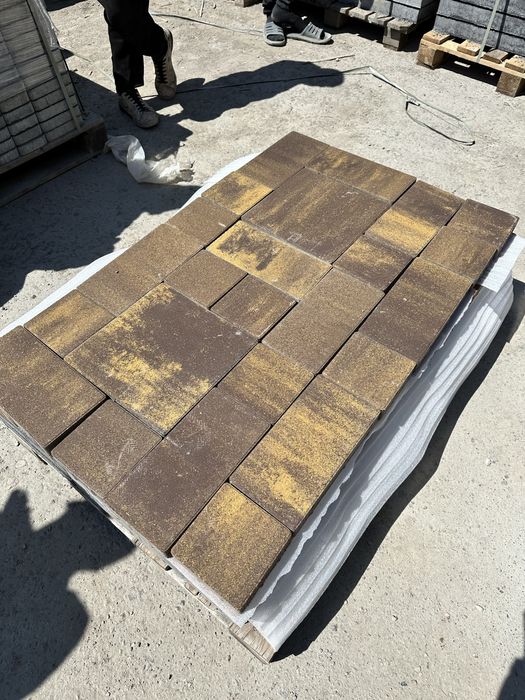 Тротуарная плитка Лайнстоун