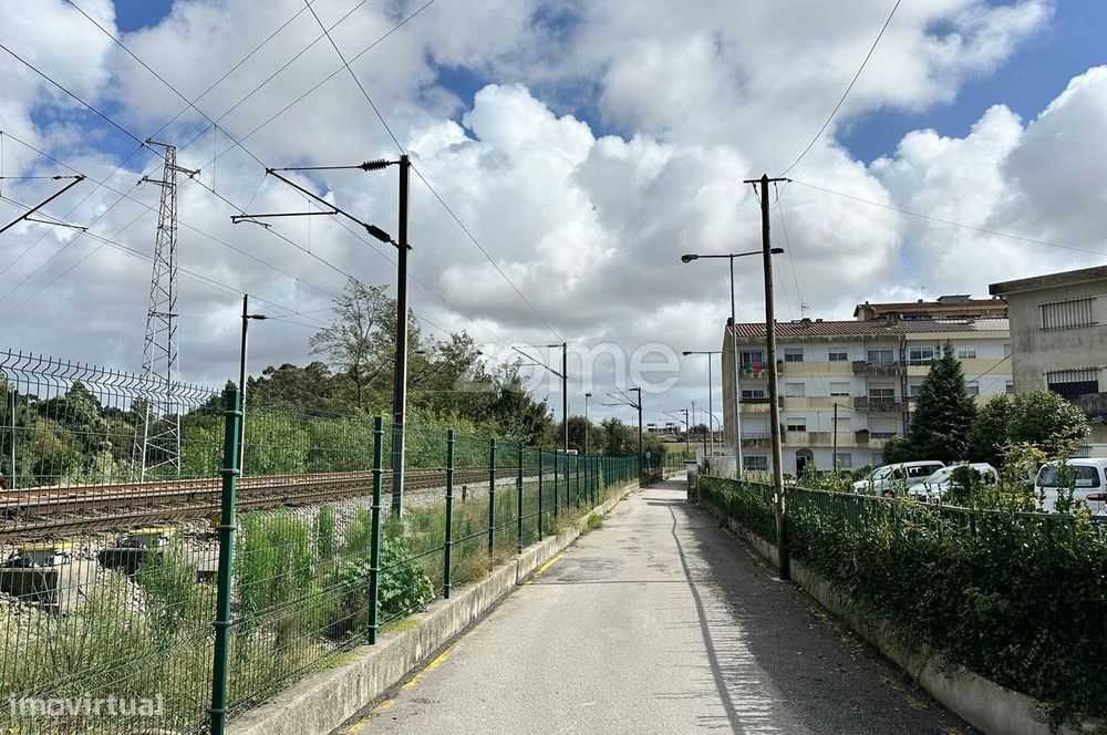 Armazem 700 Mts Em Rio Tinto