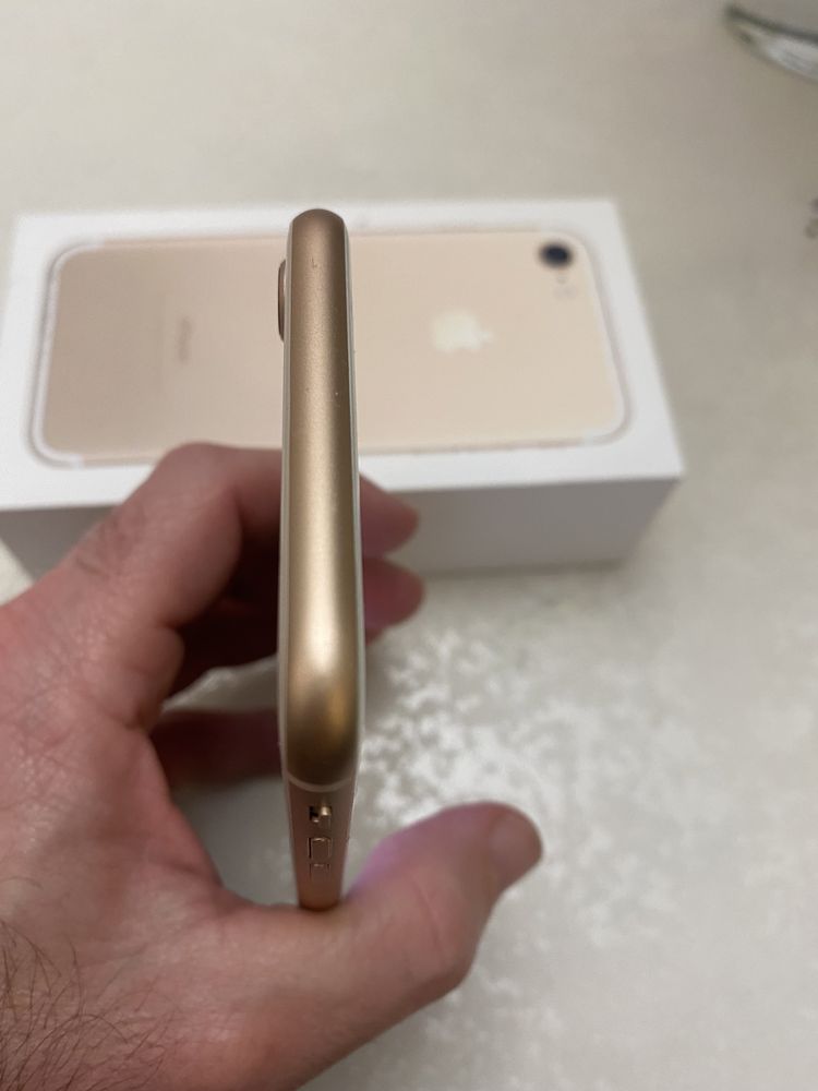 Iphone 8 ROSE GOLD idealny stan polska dystrybucja