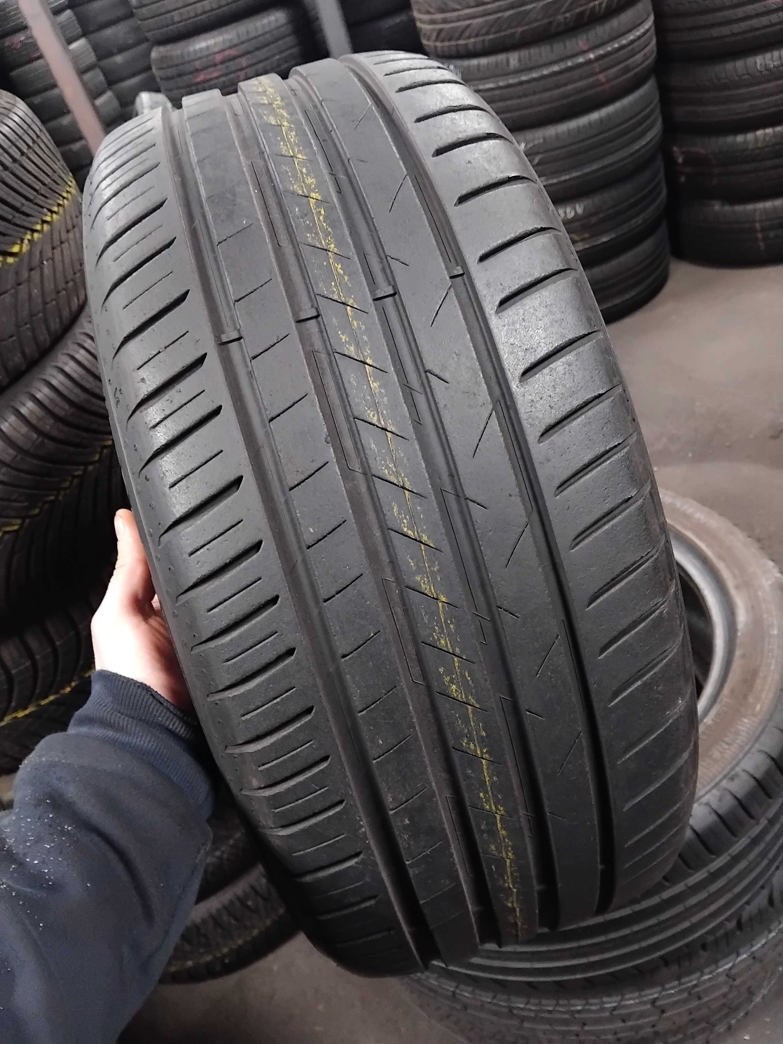 Шини бу 225/45 R17 Vredestein Ultrac Пара Літо