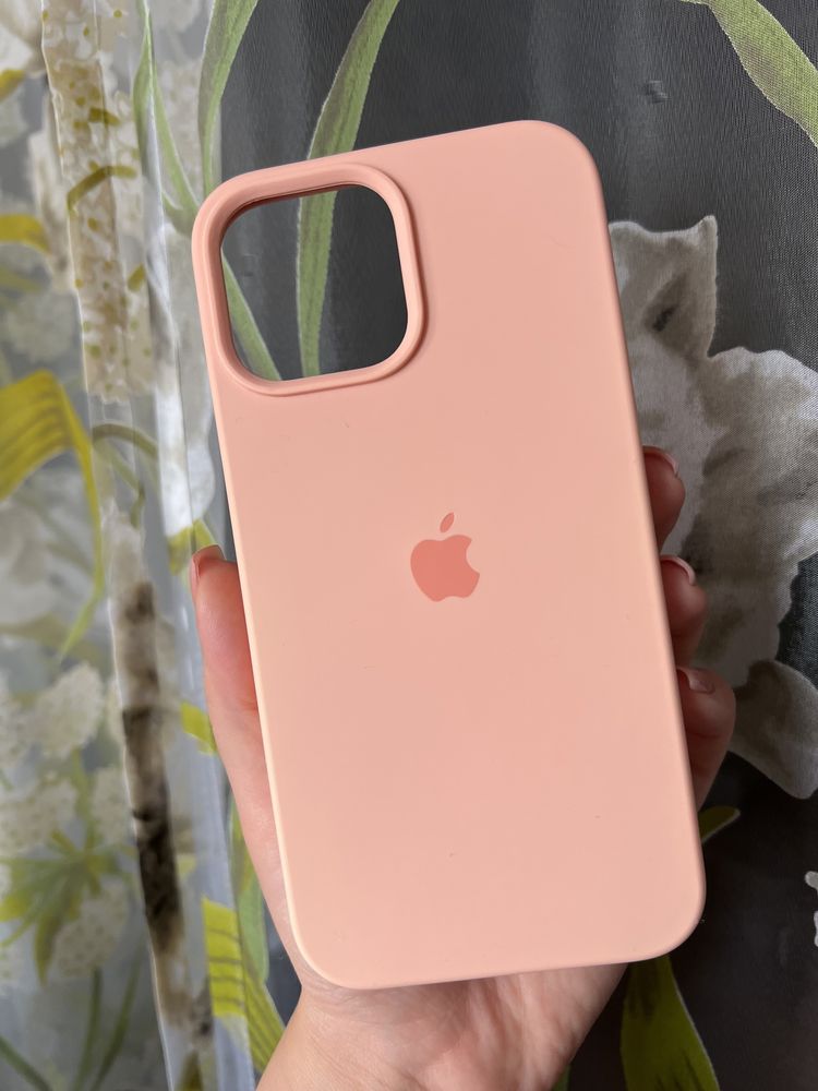 Силіконовий чохол на IPhone 13 Pro Max