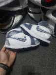 kapcie pluszowe inspirowane kultowym designem Nike dior szare