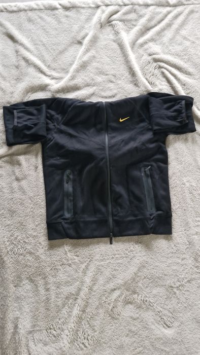 Nike tech flece  nokta