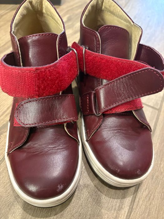 Черевики шкіряні стан нових