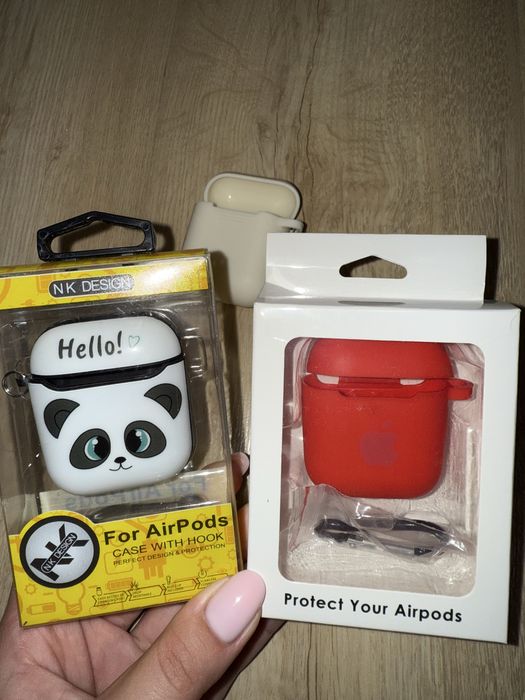 Чохли на навушники airpods