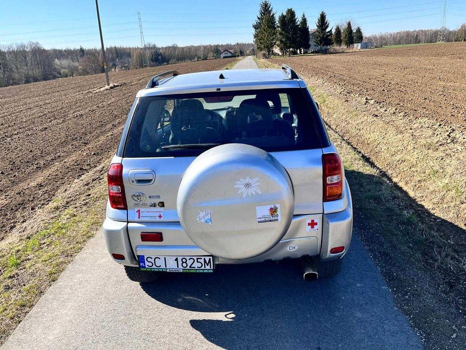 sprzedam toyota rav 4 fl 2004 r 2.0 150 KM