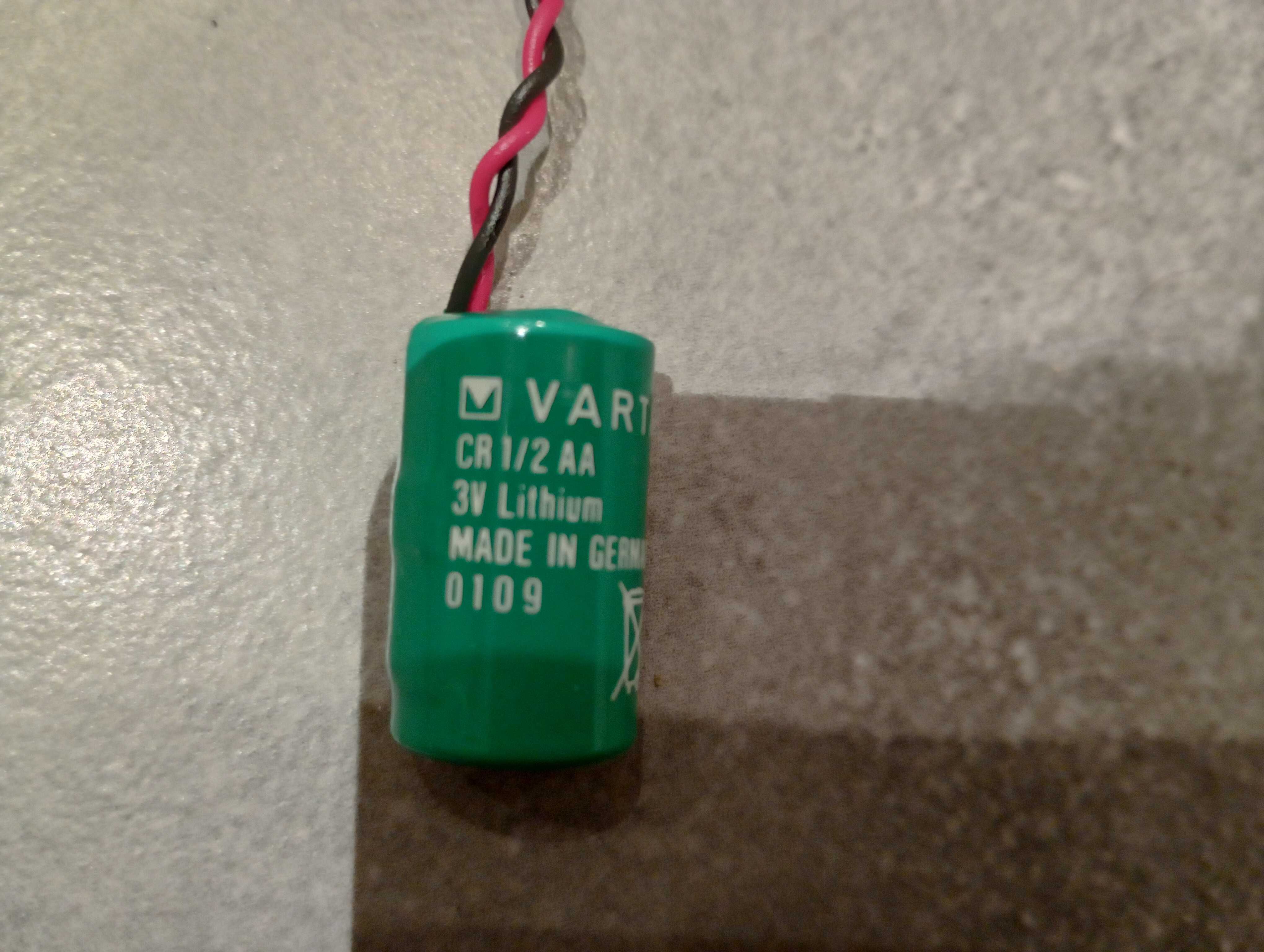 Bateria VARTA CR1/2AA 3V Lithium ZESTAW 6 BATERI z przewodem z wtykiem