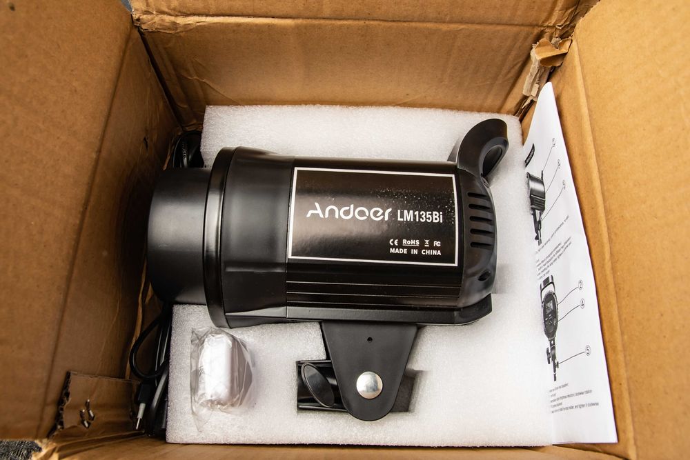 Постійне Світло Andoer LM135Bi. Студія | Фото | Відео | Блог -135 Watt