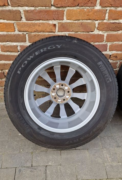 Koła letnie alufelgi Audi A6 A5 A4 Q3 Q5 5X112

235/65 R17 VW SKODA
