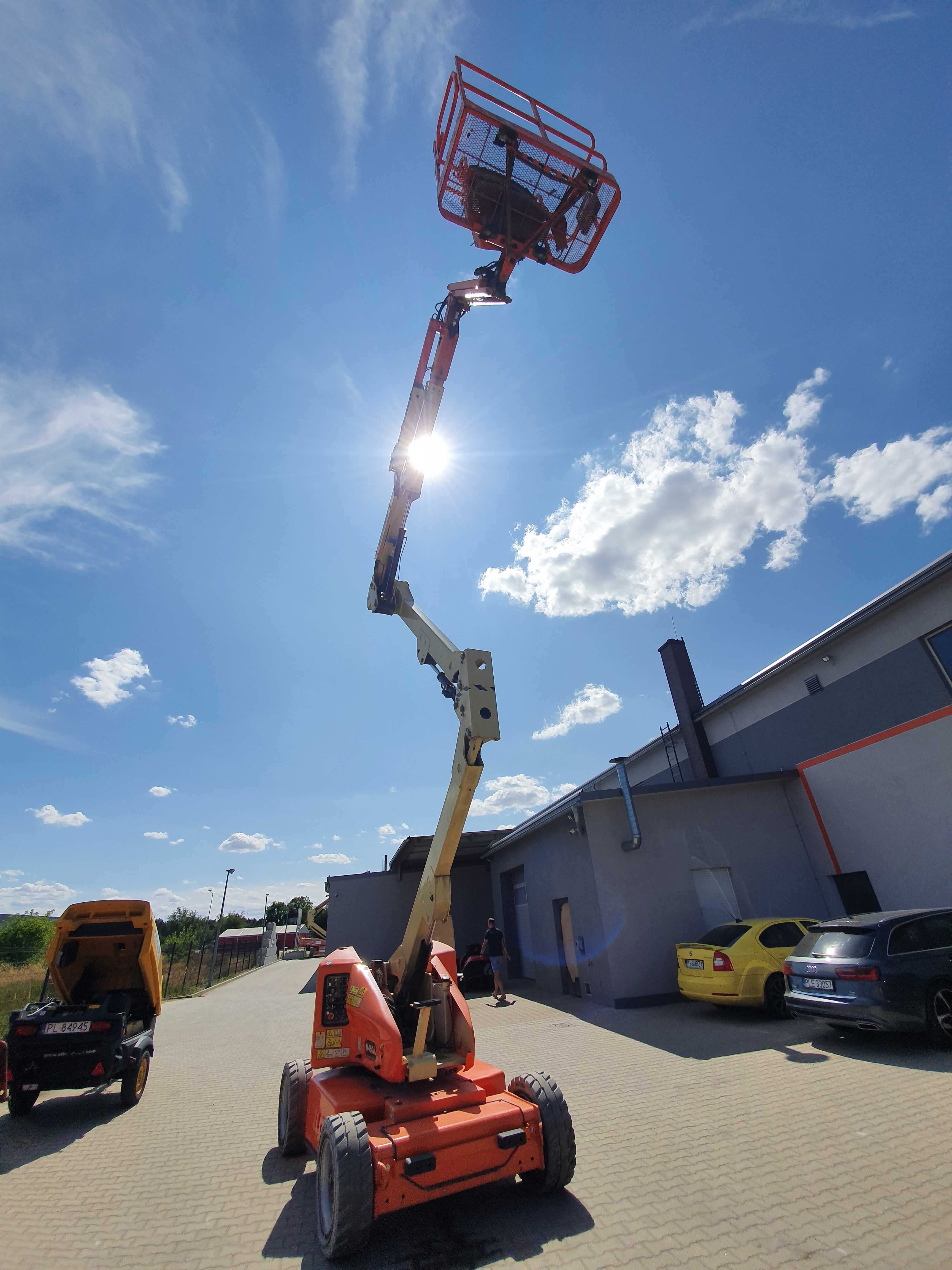 Podnośnik koszowy ramieniowy zwyżka 16m M450aj JLG