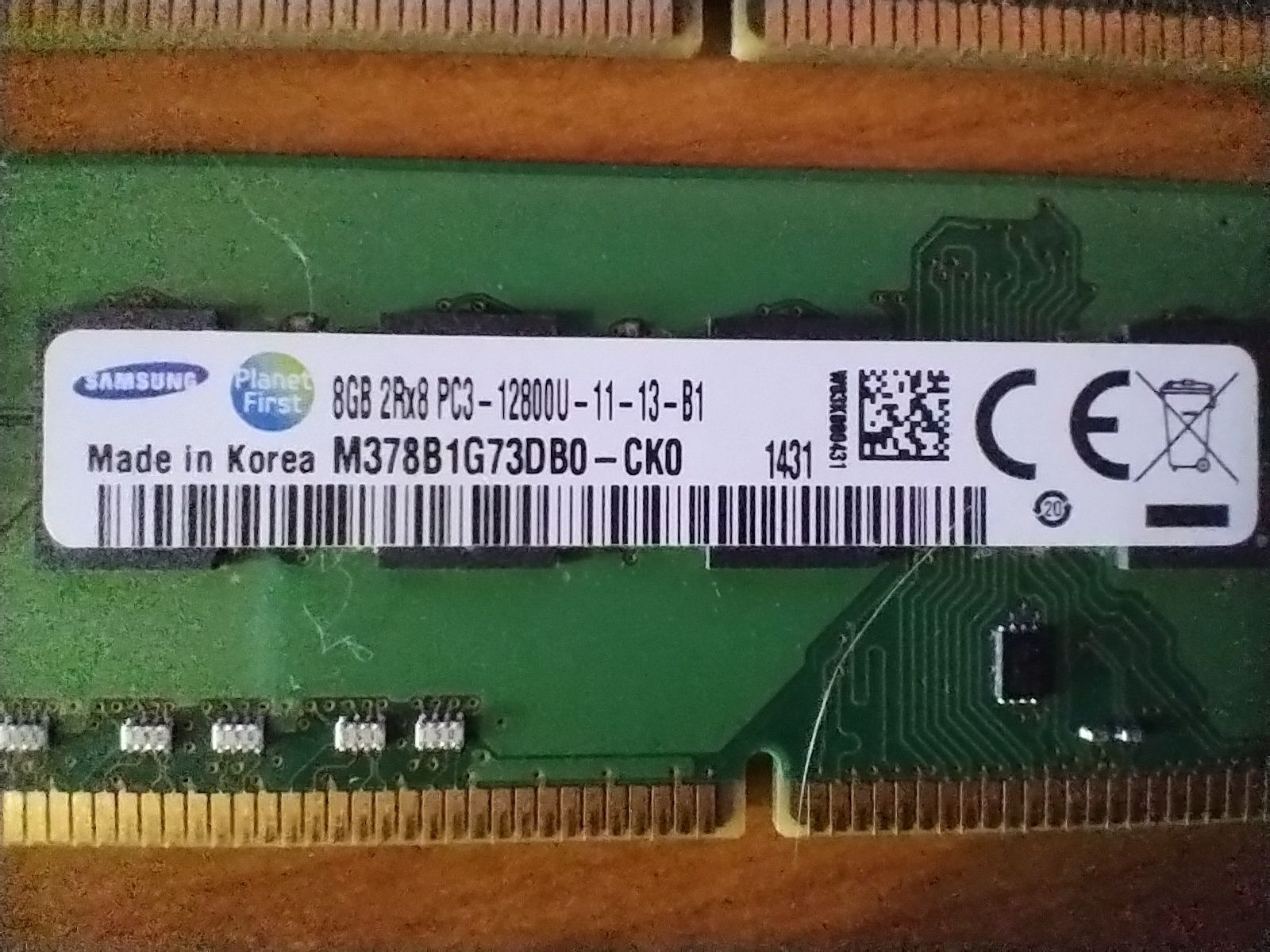 Оперативна пам'ять Sumsung DDR3 -1600 Мгц на 16 ГБ (набір 8+8 ГБ )