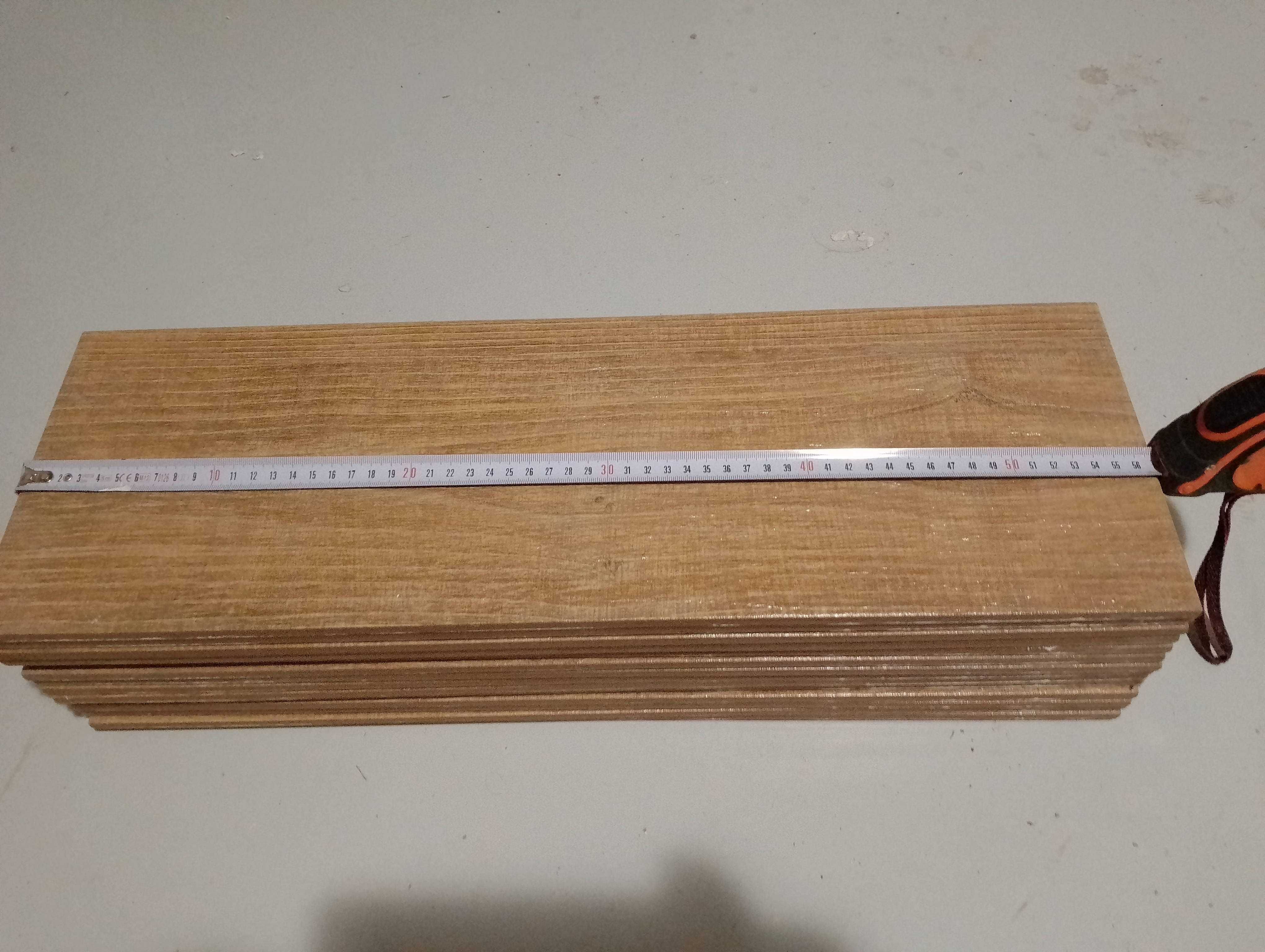 14 płytek dąb.wymiary 19×57