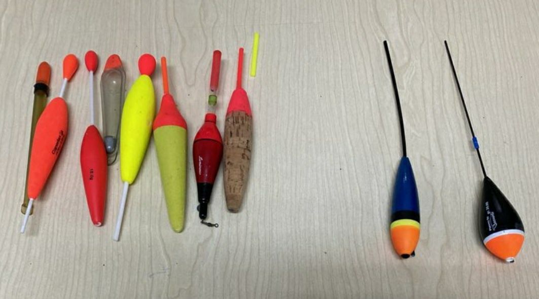 Boias de pesca mar e rio.