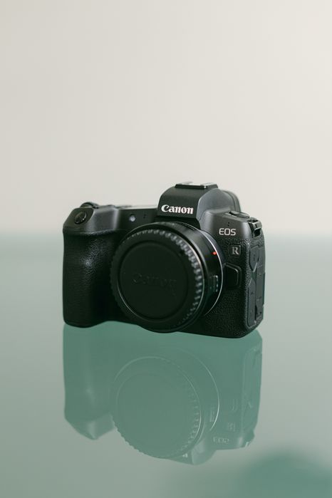 Canon EOS R c/ adaptador