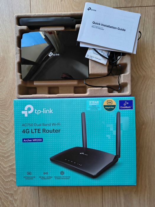 Dwupasmowy router 4G LTE, AC750 z 4G TP-LINK MR200 Czarny