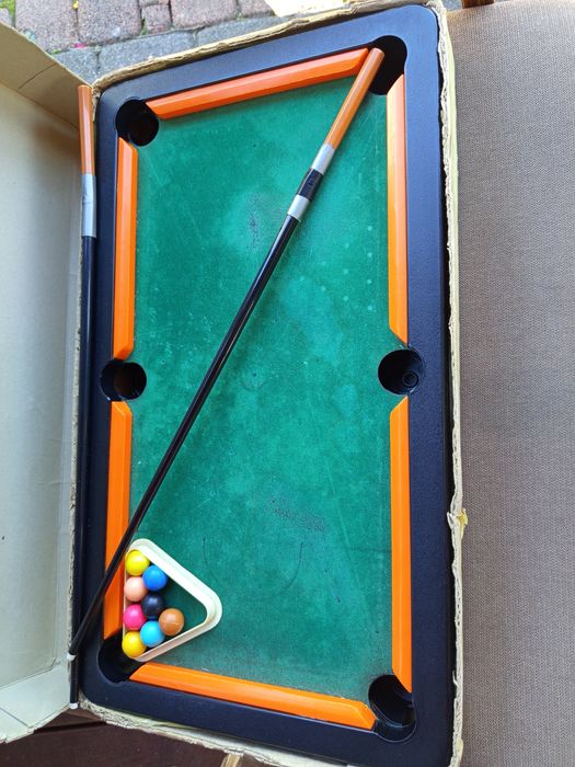 Stary mini stół do bilarda