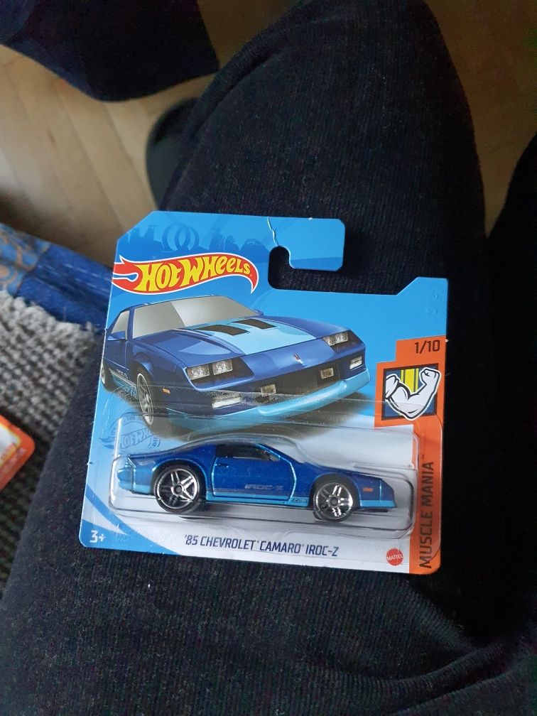 Машинки Hotwheels