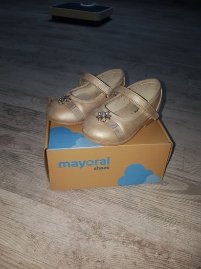 Buty dziewczęce rozm. 21 Maroyal baleriny