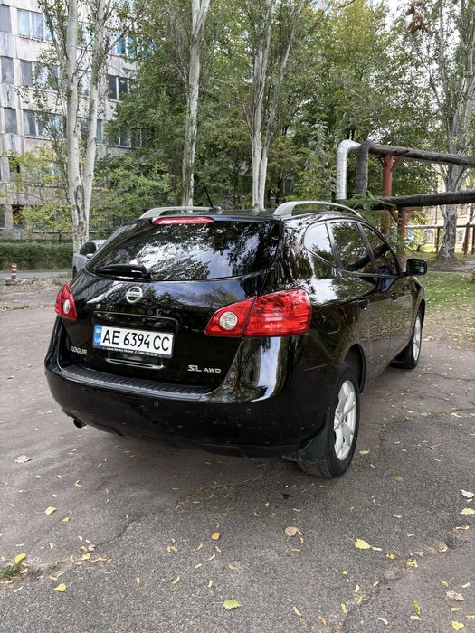Nissan Rogue 2.5газ/бенз Автомат