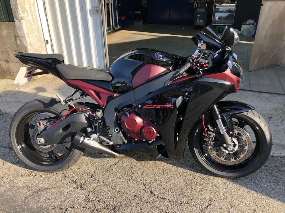 Honda cbr 1000rr