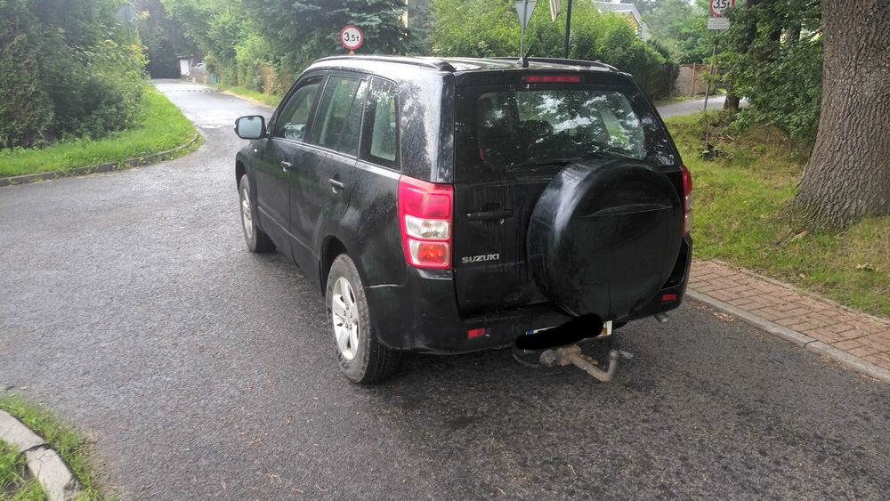 Zamiana~Suzuki Grand Vitara~4x4~Webasto~Klima~GrzaneFotele~Hak~Alus~Cd