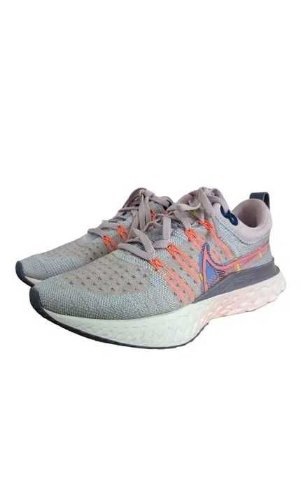 Жіночі бігові кросівки NIKE w react infinity run