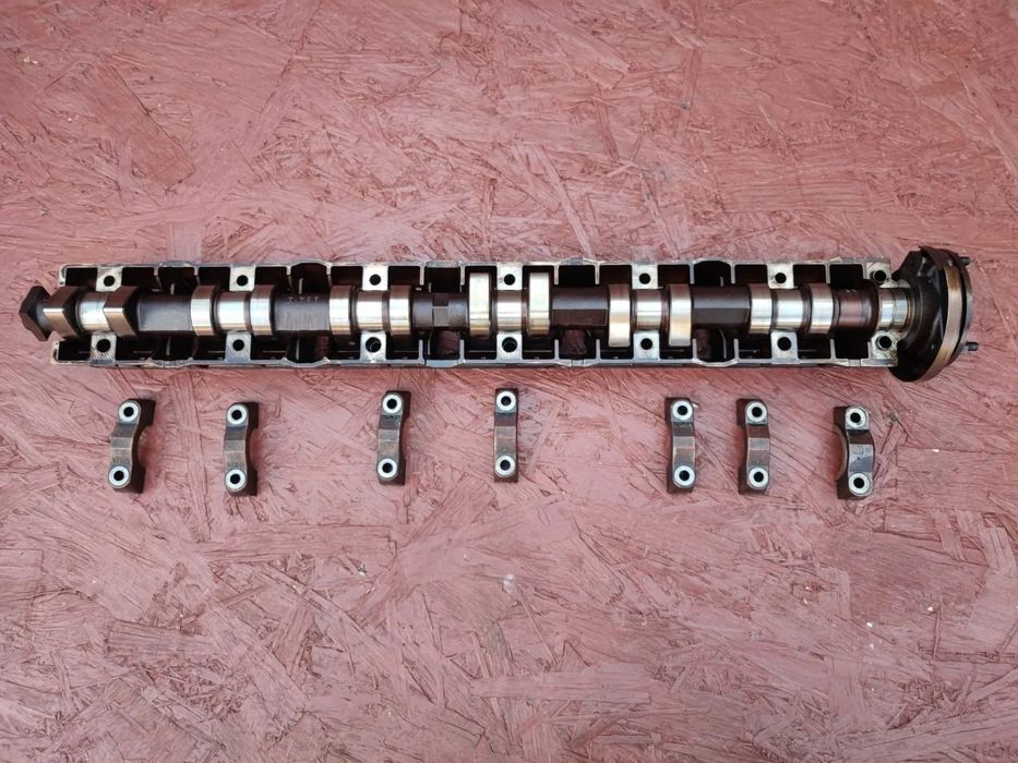 BMW E38 / E39 / E46 / E60 / E85 / E83 / Z3  ORYGINALNY WAŁEK ROZRZĄDU SSĄCY DO SILNIKÓW GAMY M52B20TU / M52B25TU / M52B28TU / ORAZ M54B22 / M54B25 + PODSTAWA WAŁKA. O NR: 1 438 079 OEM  W BARDZO DOBRYM STANIE TECHNICZNYM.