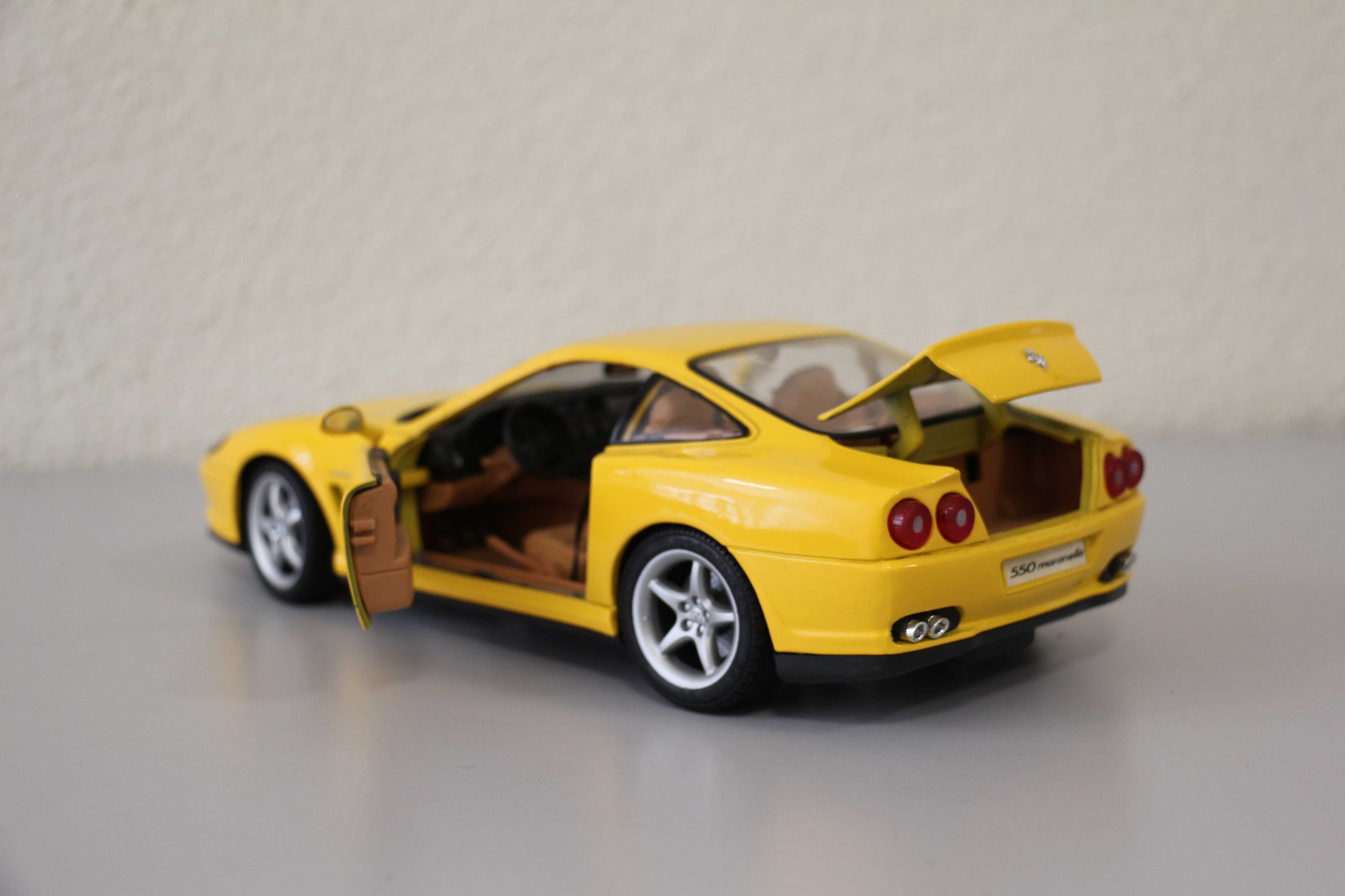 Ferrari 550 1/18 Maisto
