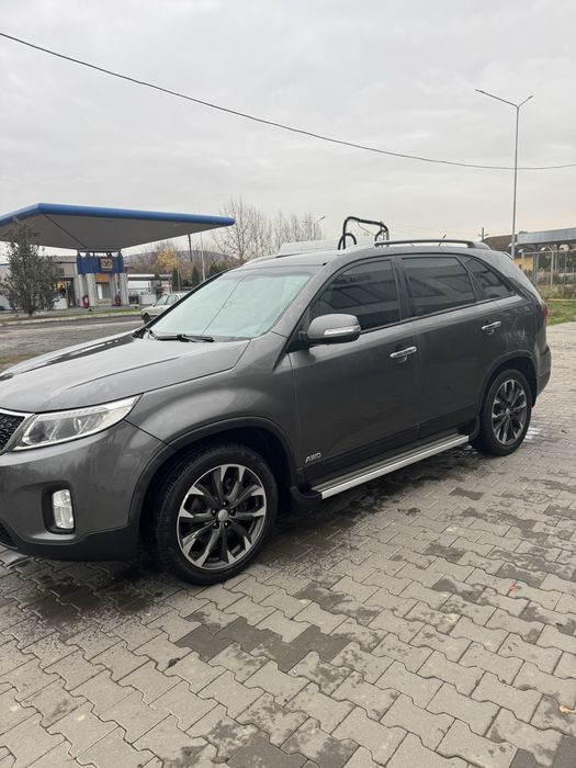 Продам власне авто кіа сорентов завдский фарбі.