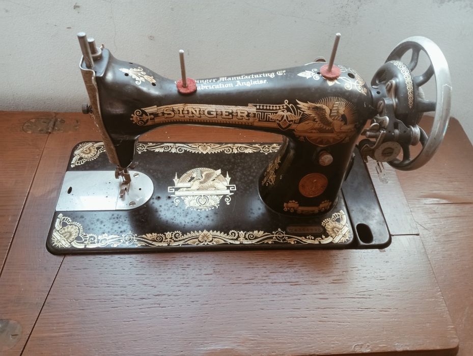 Máquina de costura Singer