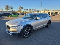 2018 Volvo V90 Cross Country