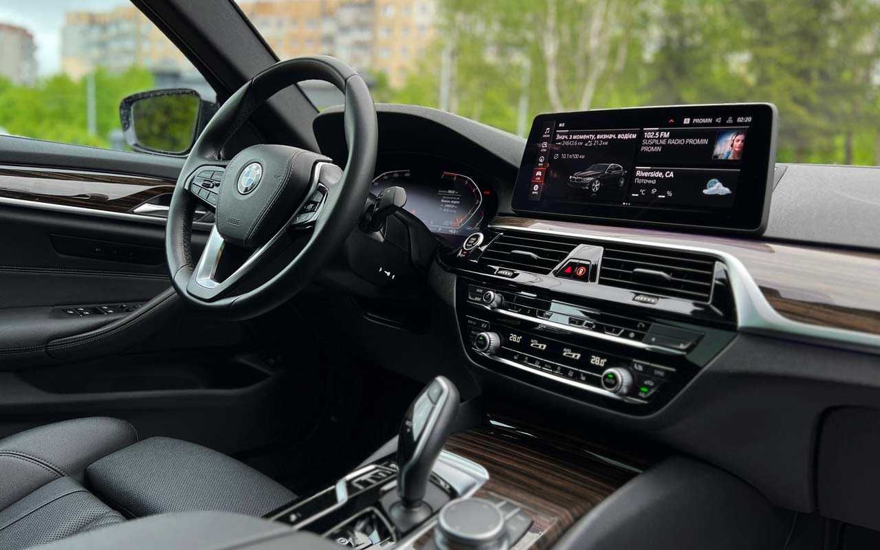 BMW 530I 2020 року