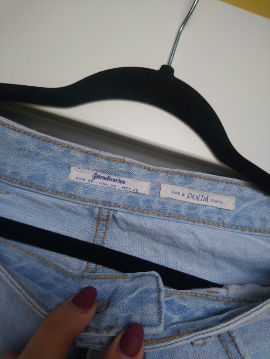 Krótkie szorty Stradivarius Denim r. 38