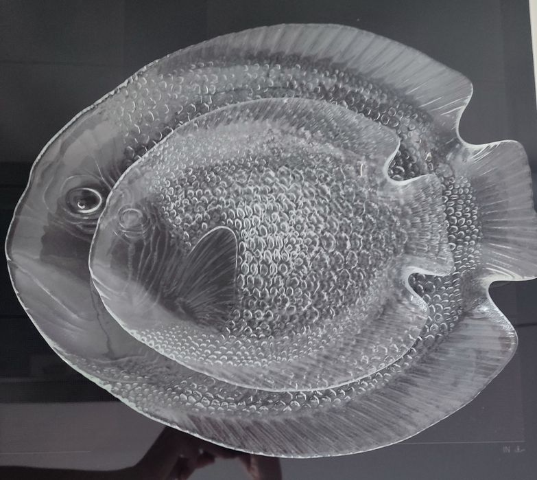 Tavessa grande em vidro em forma de peixe Vintage
