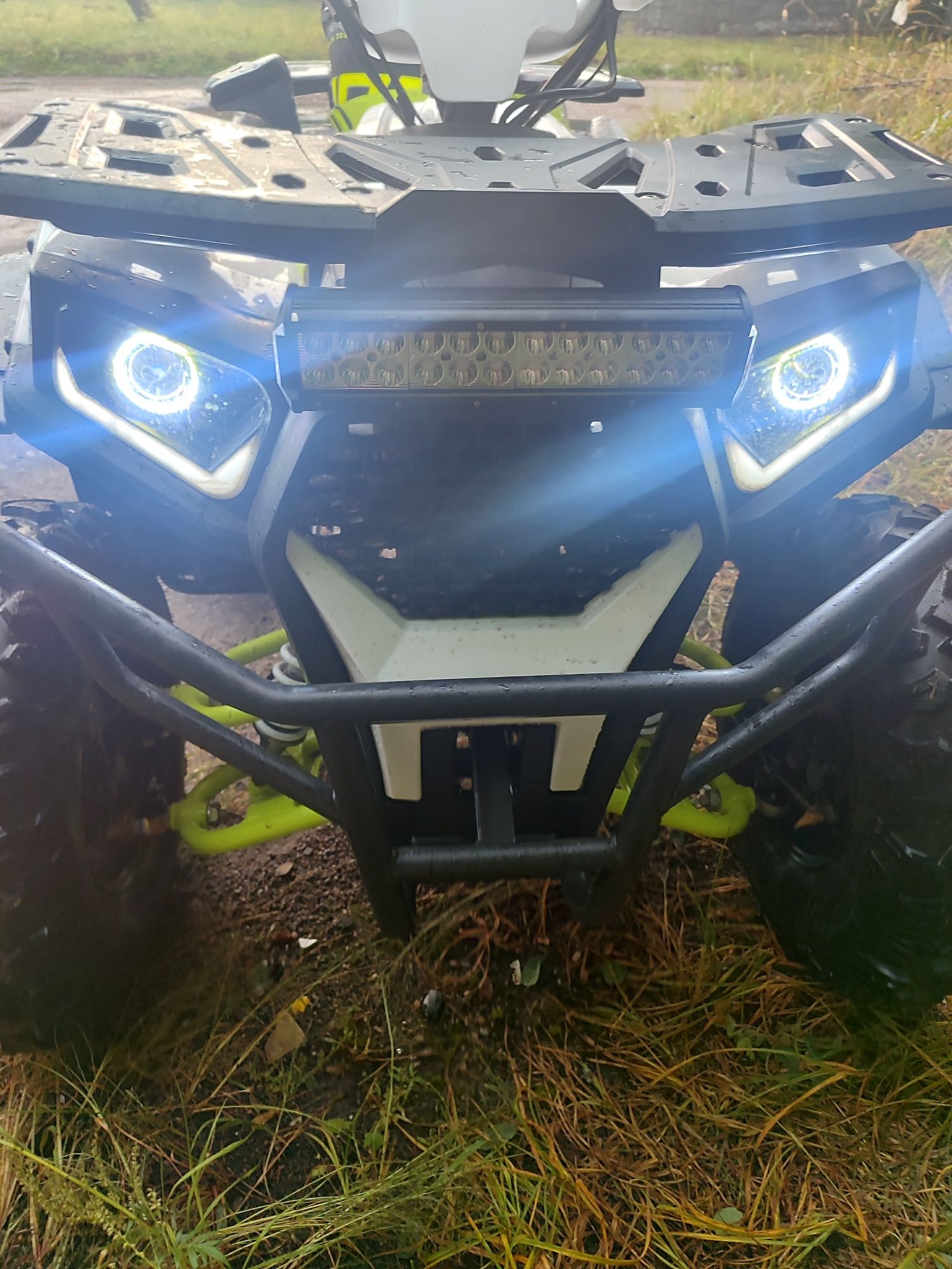Spark 200  1900 доларів плюс торг