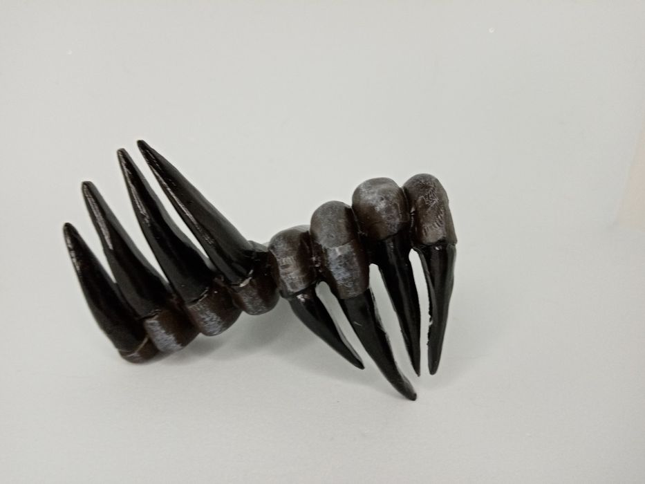 Marcador de livro "mão do diabo"