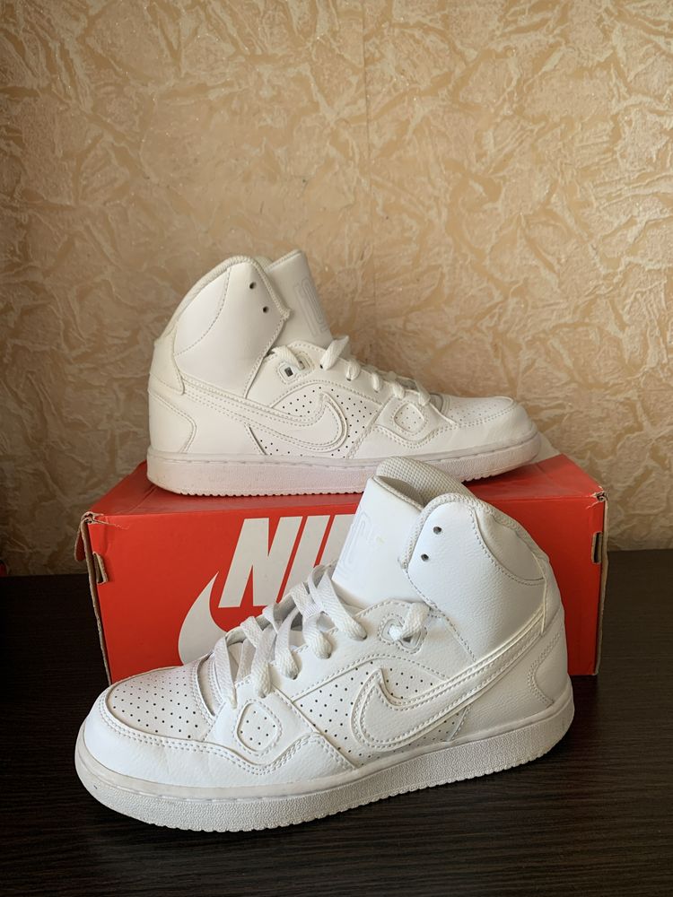 Nike Son of Force Mid GS 'Triple White | Форси 38 розмір