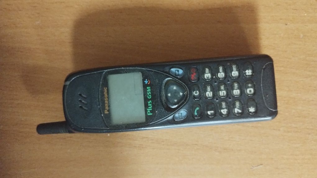 Мобілка Panasonic  для колекції