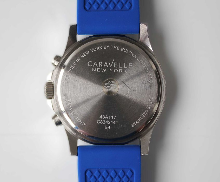Кварцевые часы хронограф caravelle new york