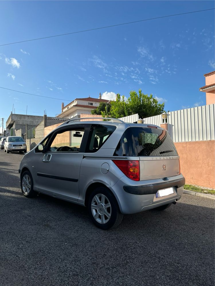 Peugeot 1007 1.4 HDi