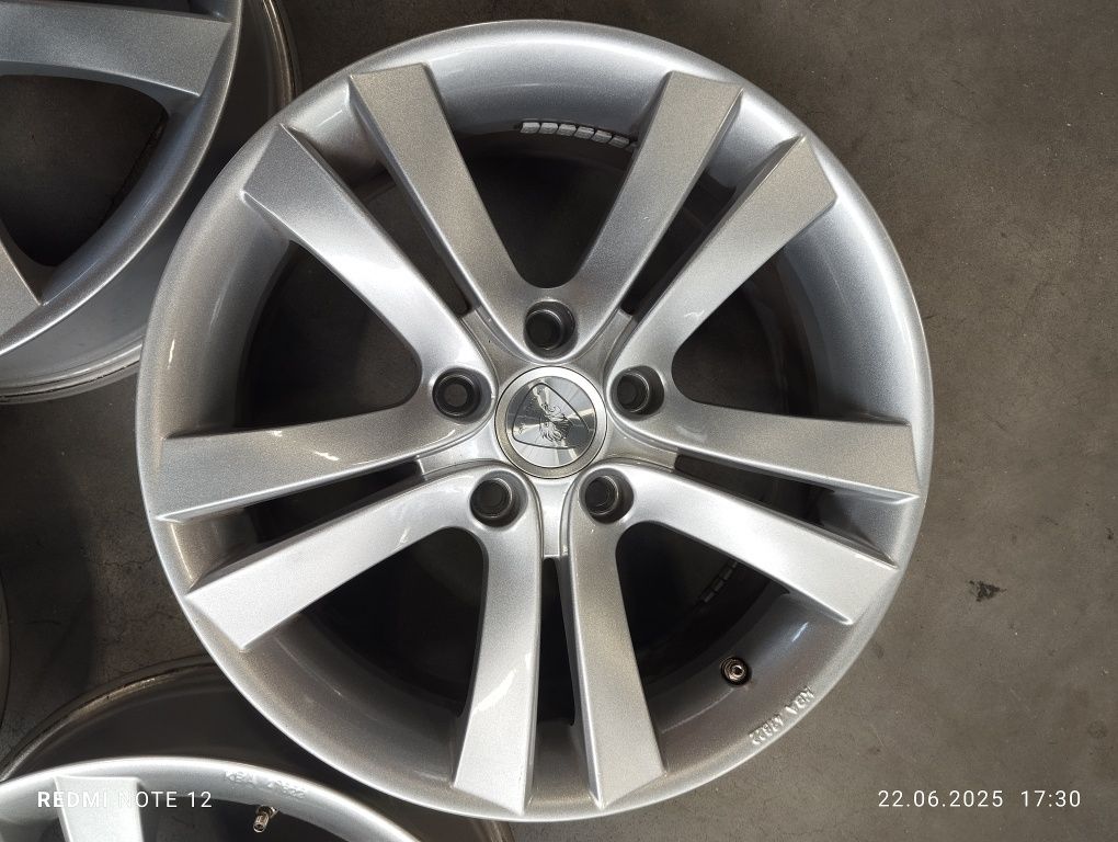 Alu felgi 5x120 BMW e90 e91 e92 F10 f11 opel Insignia 17 cali