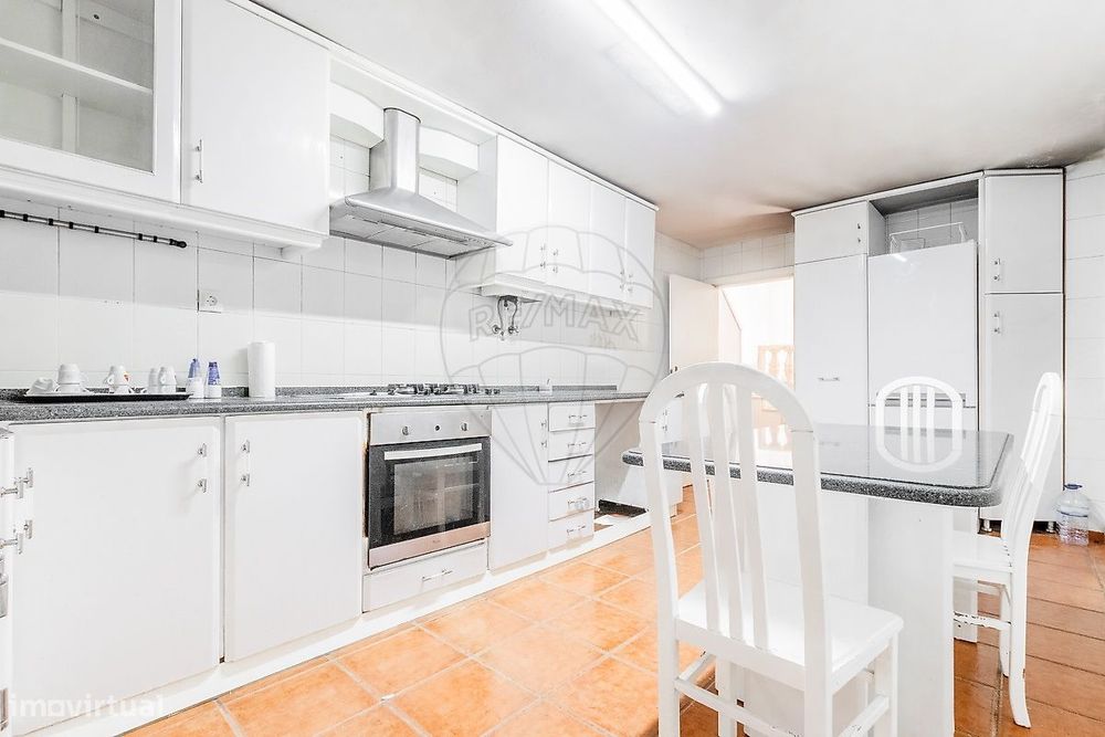 Apartamento T4 para venda