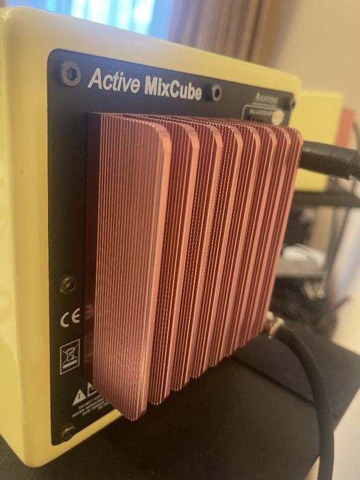 Колонки/монітори Avatone mixcube active