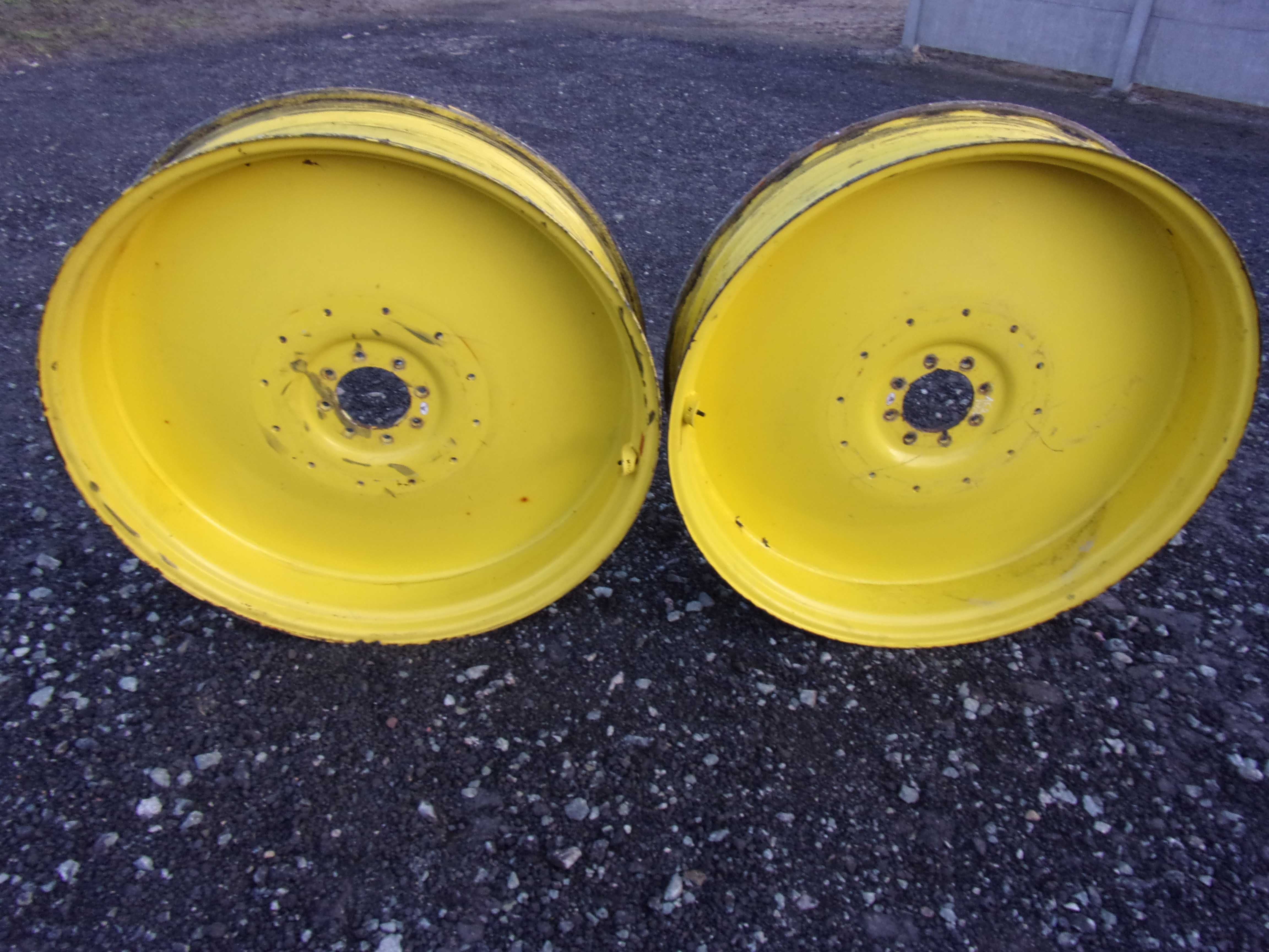 koła felgi wąskie międzyrzędowe W11 x 28 W10 x 44 john deere 1,5 m