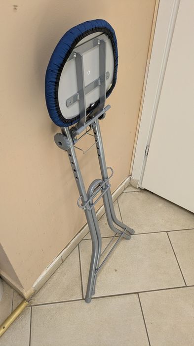 Krzesło składane do prasowania, kosmetyczne Ribelli