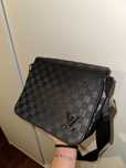 Bolsa nova da Louis Vuitton