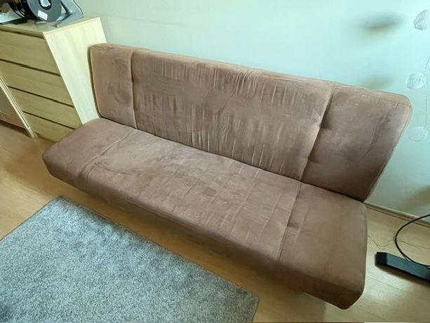 Sofa kanapa z pojemnikiem na pościel