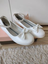 Nowe białe buciki rozmiar 36