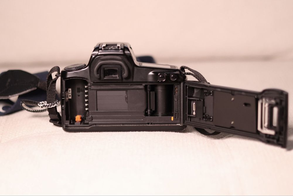 Aparat analogowy canon