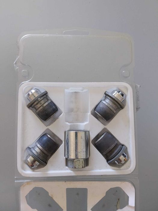 Porcas Segurança Mitsubishi